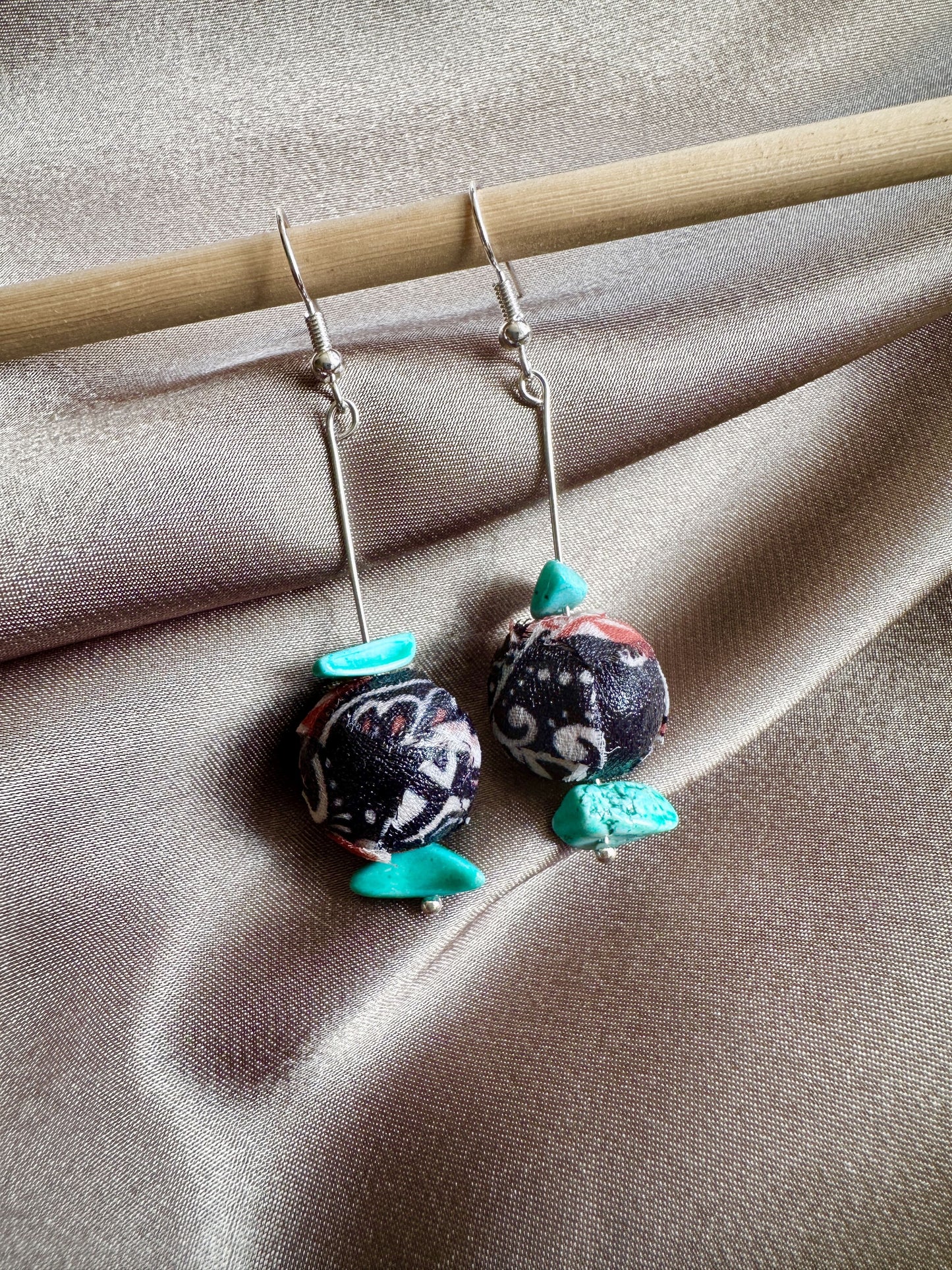 Zero waste fabric earrings - Navy blue