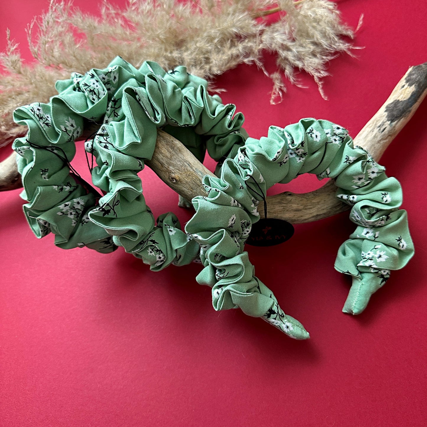 Green ruffle scrunchie headband