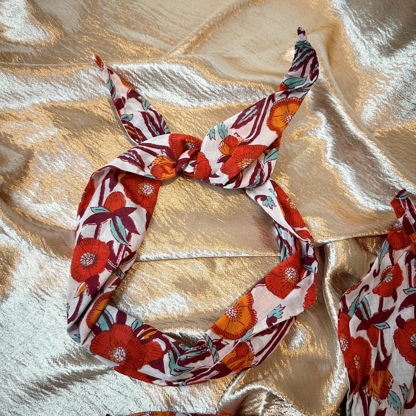 Wired floral block print headband - white/orange