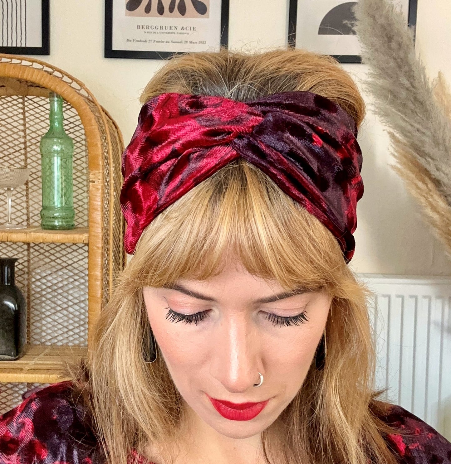 Velvet turban twist knot headband - black/red