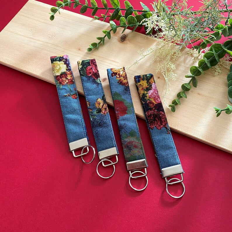 blue floral keychains